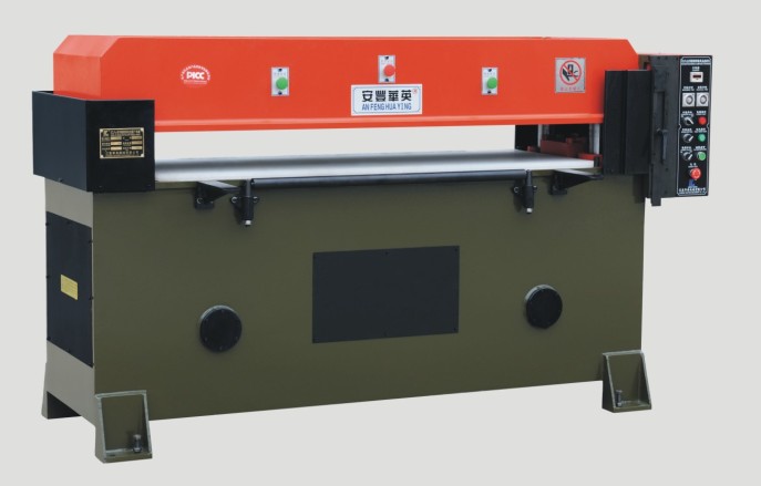 HCP3 Series Precise Four-column Hydraulic Cutting Machine